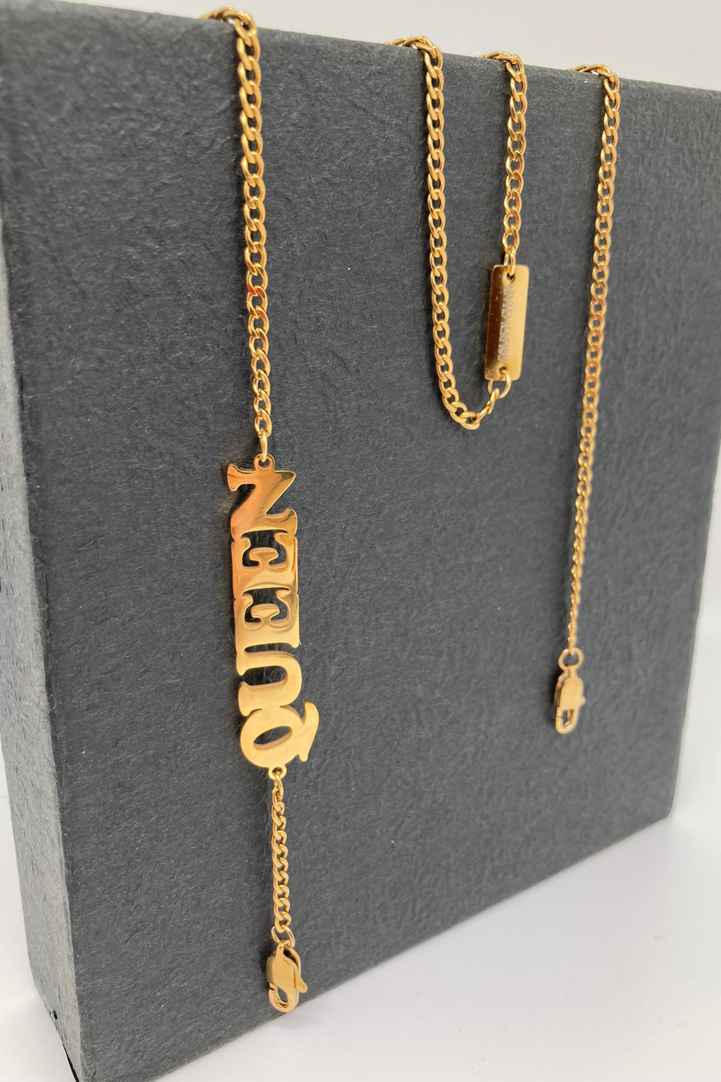 GOLDEN CHAIN - Chaîne pour AirPods ou lunettes en acier inoxydable doré à l'or fin 18K