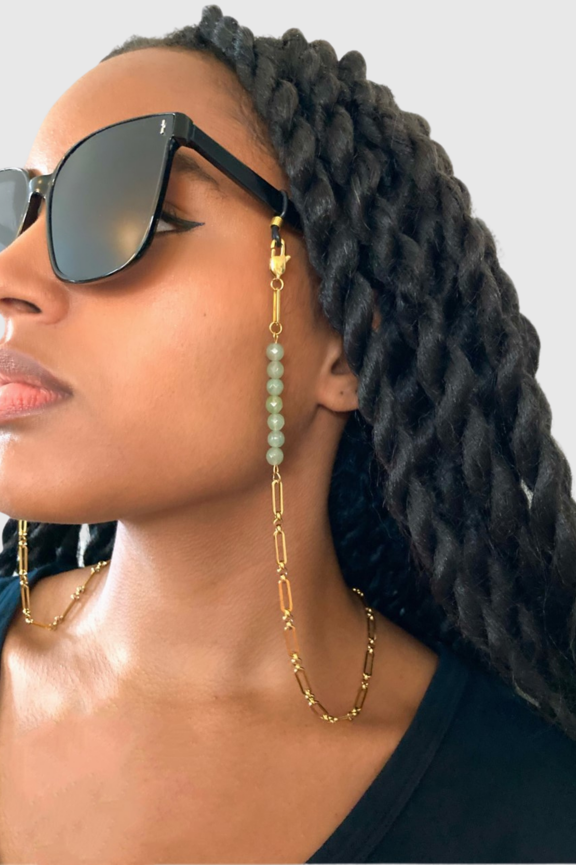 GOLDEN CHAIN | Chaînes pour lunettes et AirPods en acier inoxydable doré à l'or fin 18K sertie de deux rangs d'aventurine