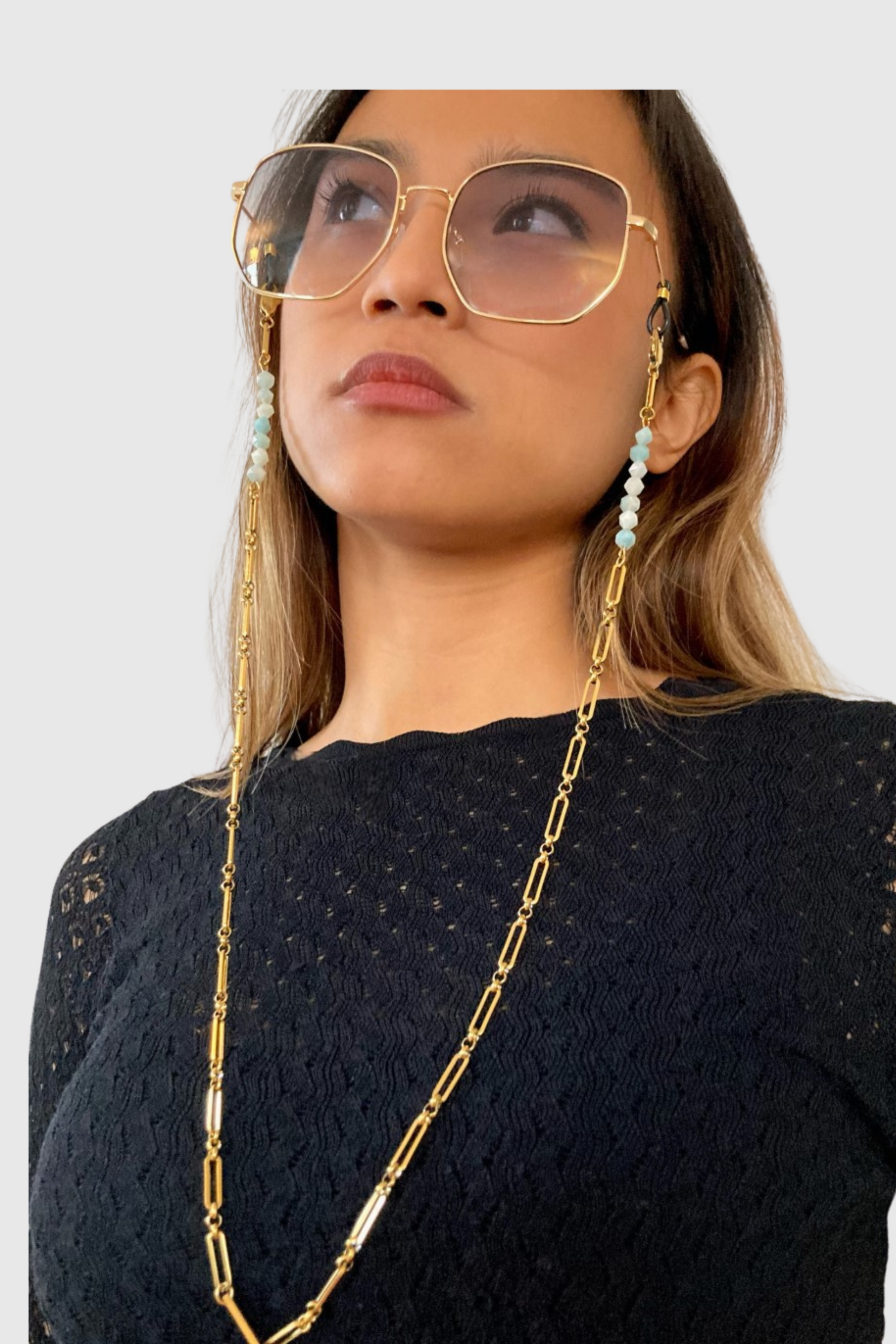 GOLDEN CHAIN | Chaînes pour lunettes et AirPods en acier inoxydable doré à l'or fin 18K sertie de deux rangs d'amazonite