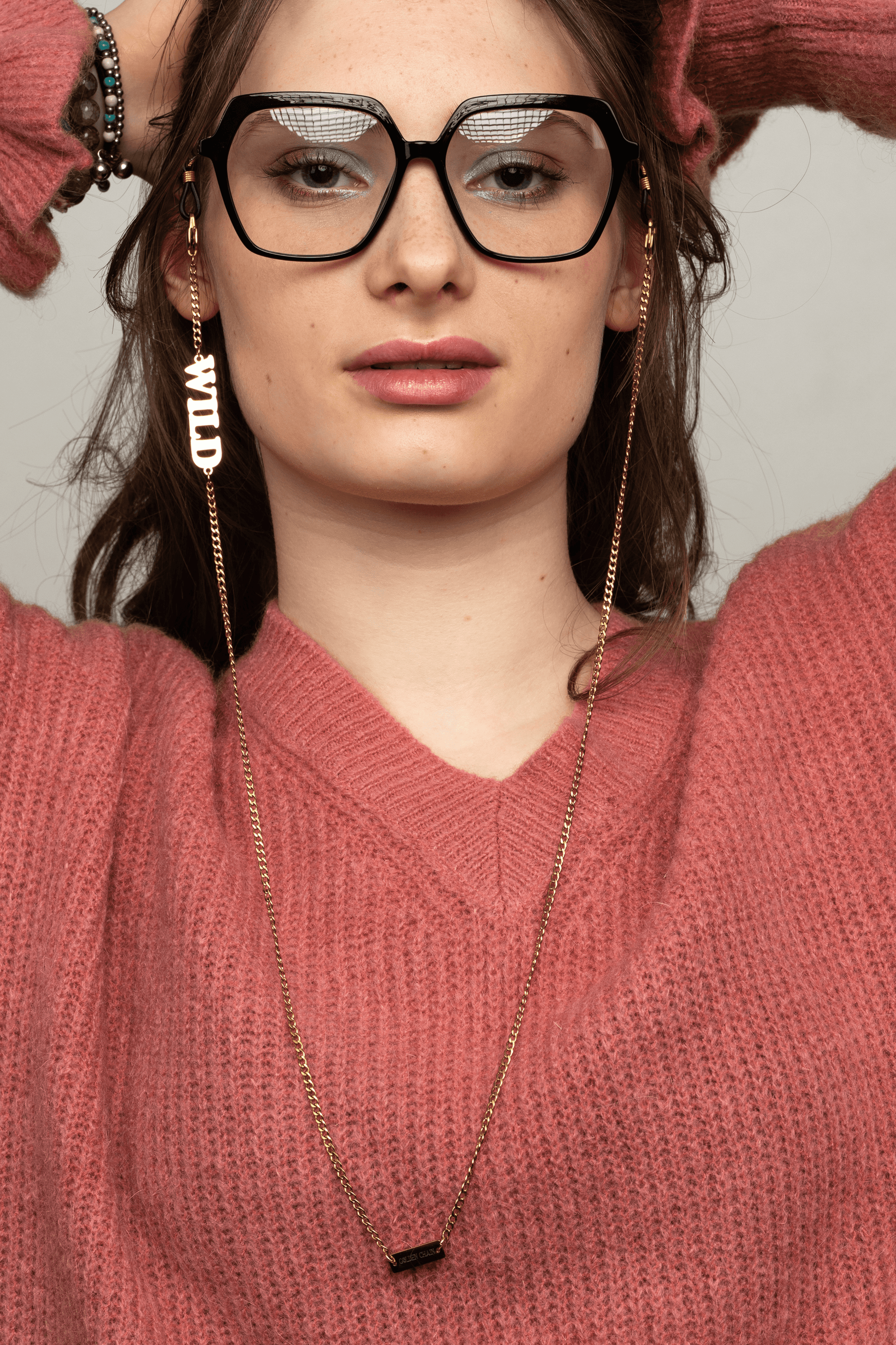 GOLDEN CHAIN - Chaîne pour AirPods ou lunettes en acier inoxydable doré à l'or fin 18K