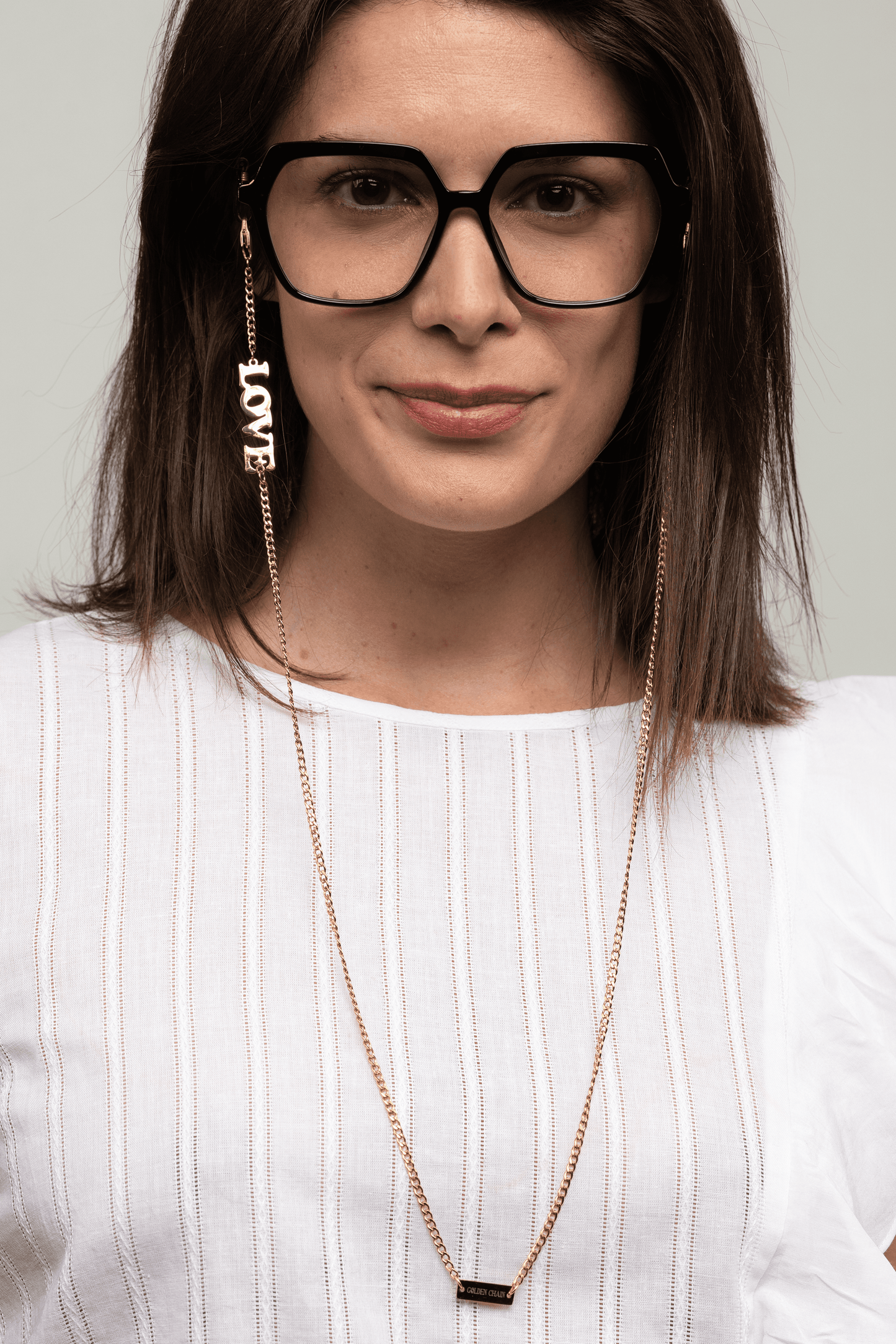 GOLDEN CHAIN - Chaîne pour AirPods ou lunettes en acier inoxydable doré à l'or fin 18K