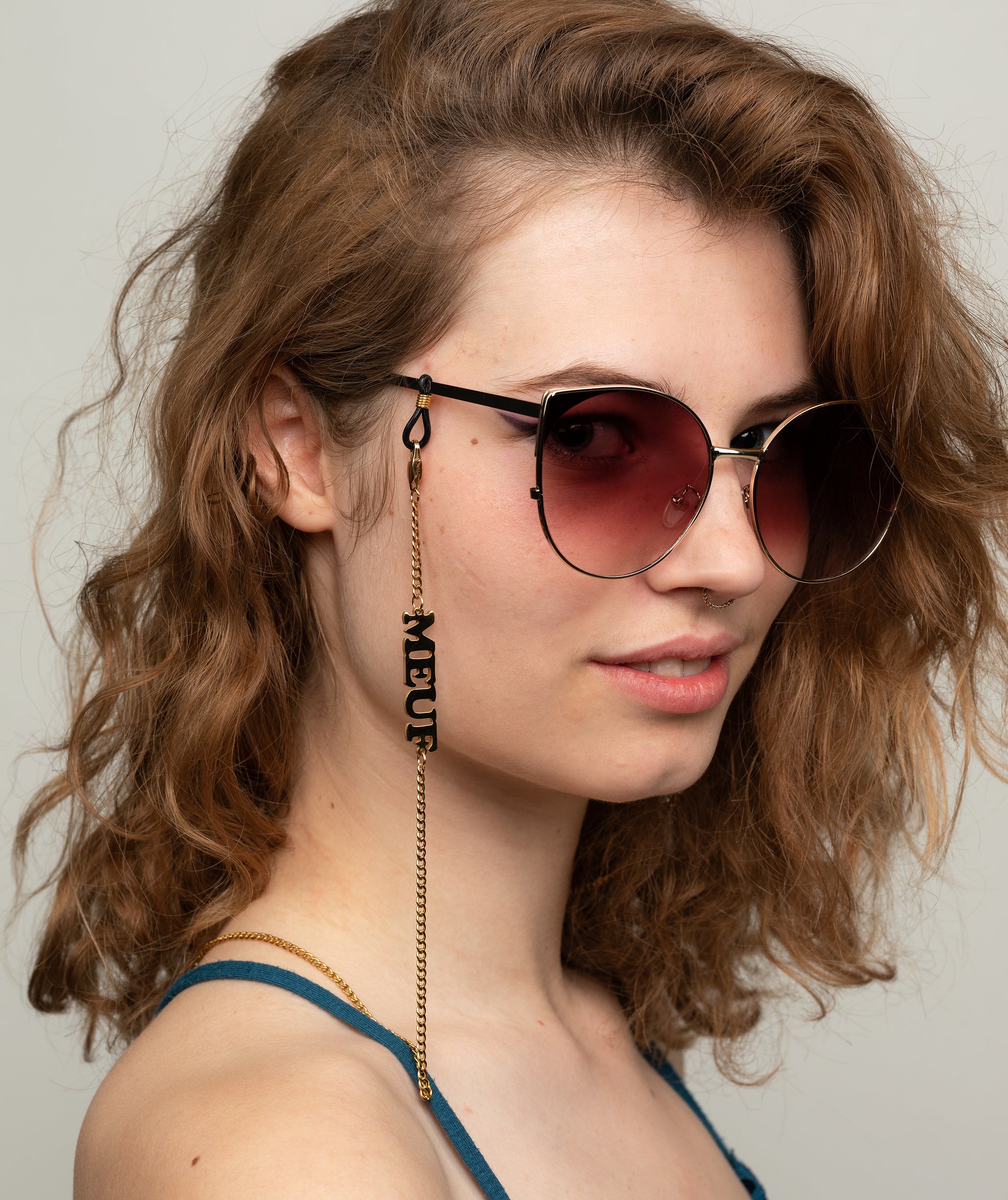 GOLDEN CHAIN - Chaîne de lunettes tendance et originale en acier inoxydable doré à l'or fin 18K